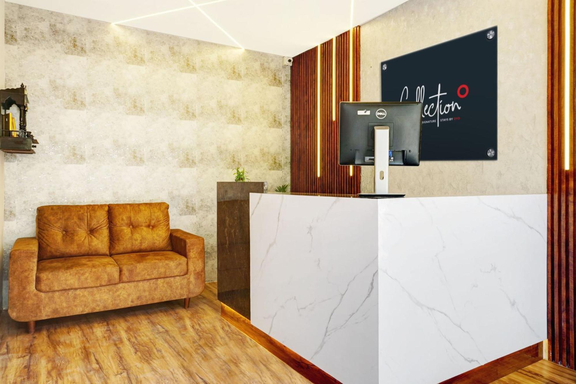 Super Aarambh Exotica Hotel Méribel Village Екстериор снимка